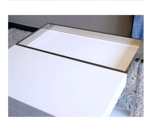 Mesa auxiliar de diseño moderno minimalista acero y lacado blanco